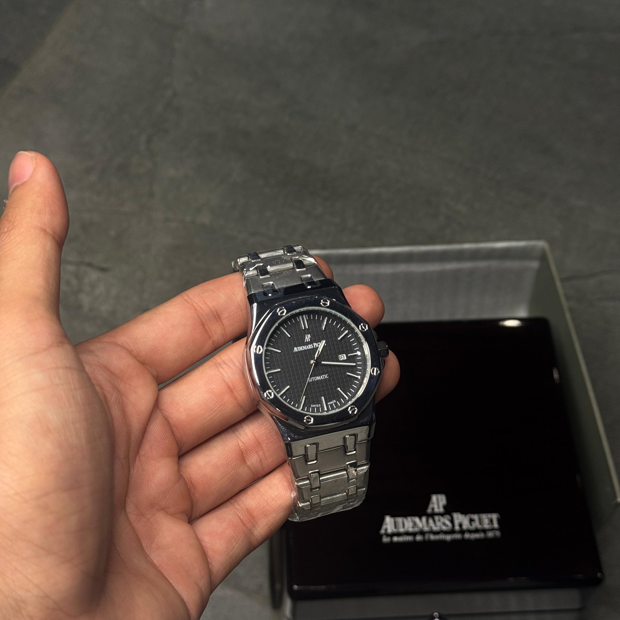 AP Chain (swiss movement)